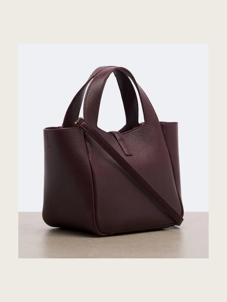 Le 5 à 7 Bea Baby leather top-handle bag