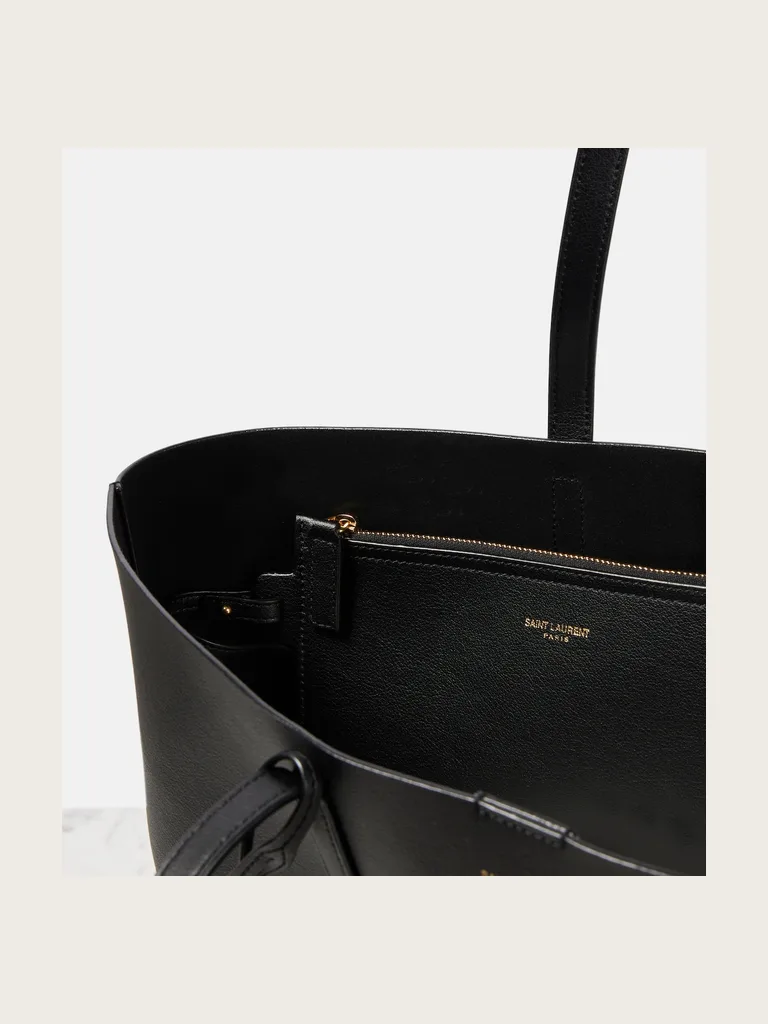 Shopping E/W leather tote bag